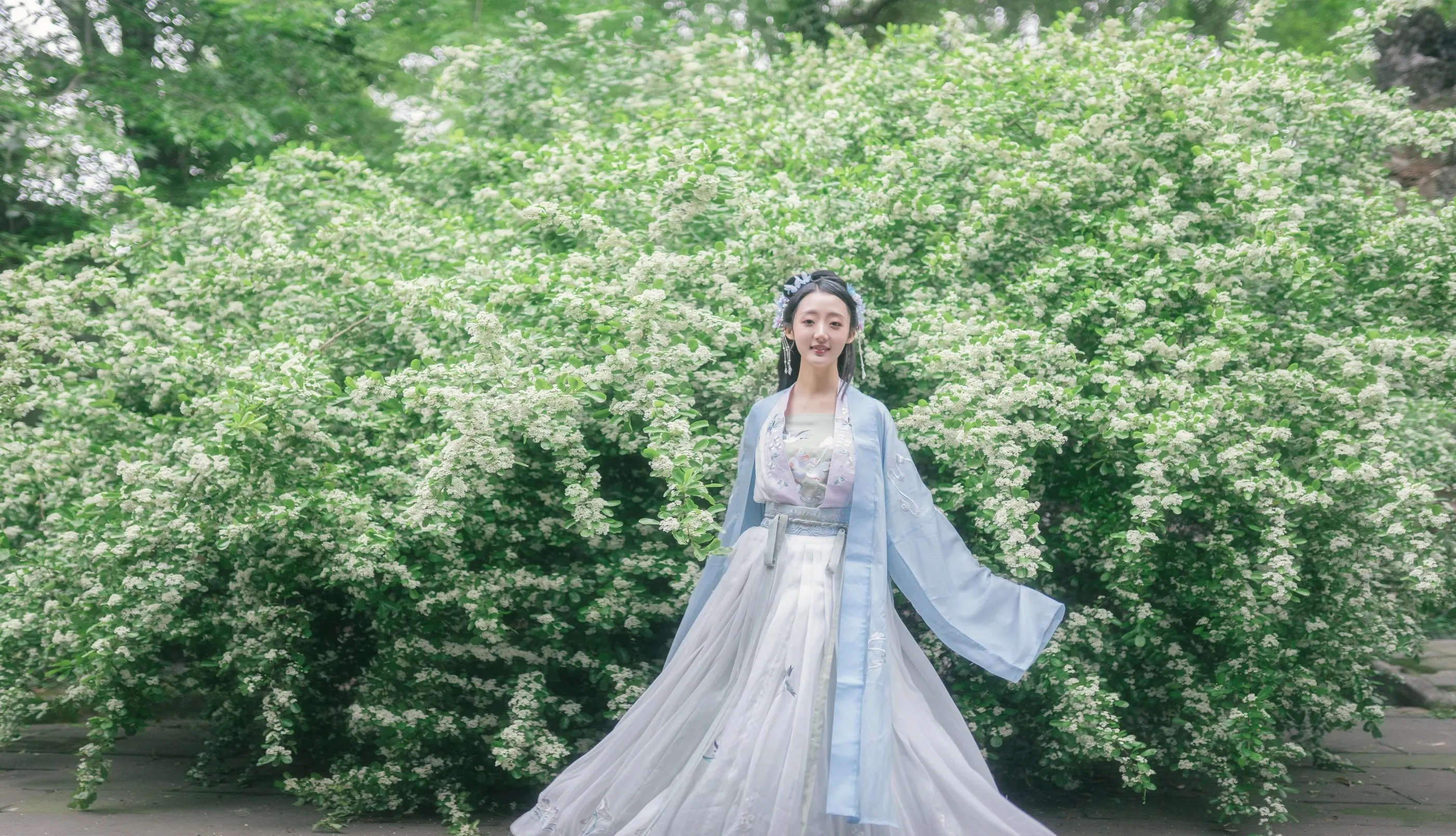 [艺图语] 2022.05.24 罨中画 LTY妤 [24P]插图7
